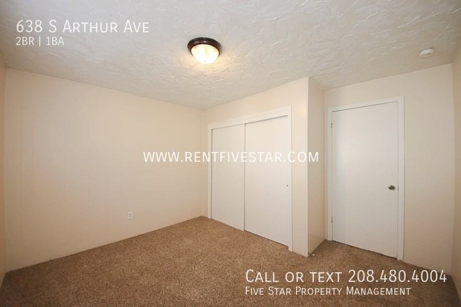 638 S Arthur Ave - Photo 6 of 12