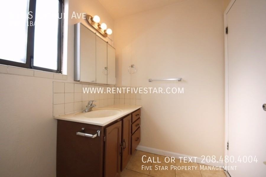 638 S Arthur Ave - Photo 7 of 12