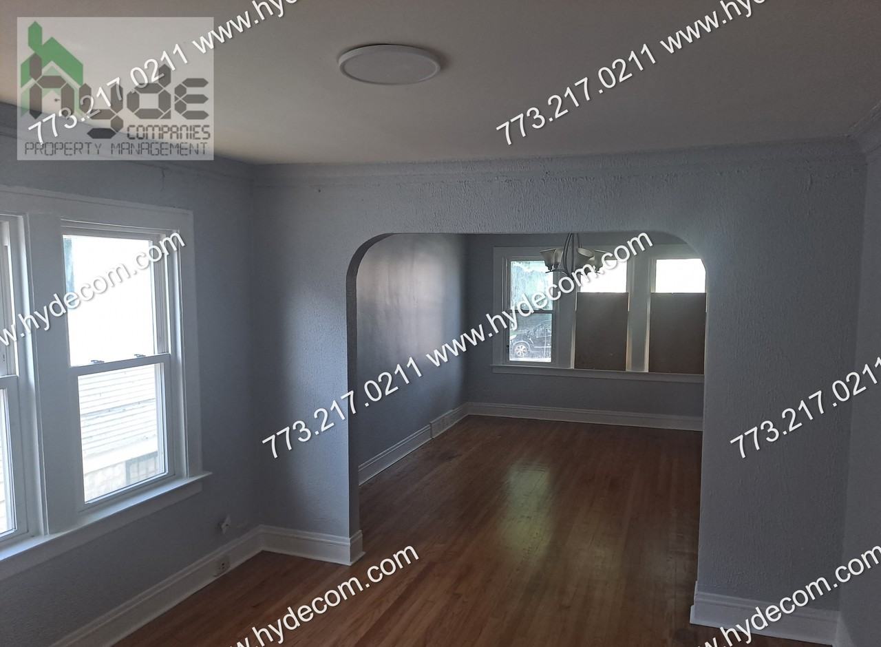 10017 S La Salle St #1 - Photo 2 of 10