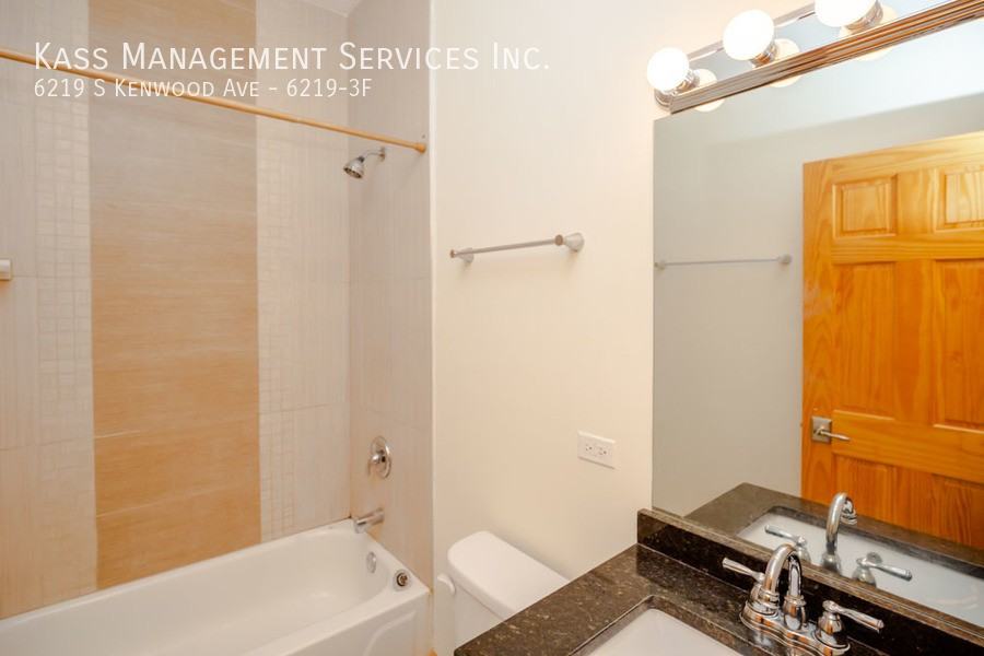 6219 S Kenwood Ave #6219-3F - Photo 7 of 13