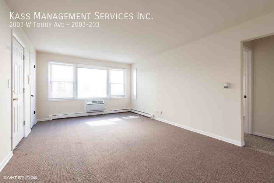 2003 W Touhy Ave #2003-203 - Photo 3 of 6