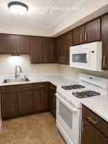 6360 Washington St #1A - Photo 1 of 1
