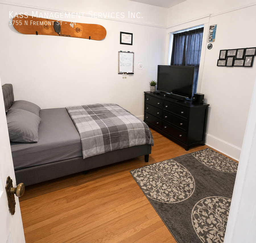 3755 N Fremont St #2N - Photo 2 of 8