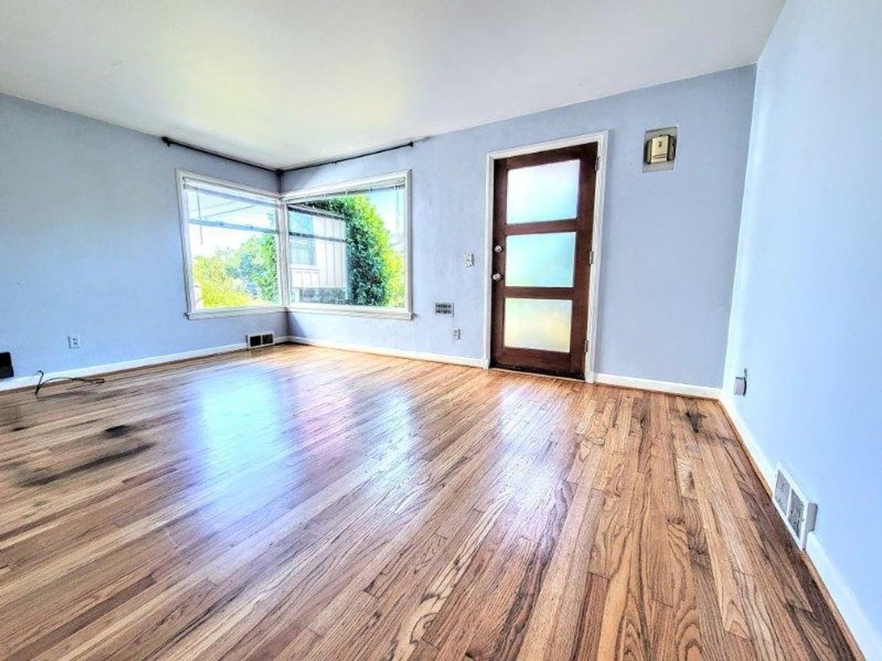 7721 Earl Ave Nw - Photo 5 of 15