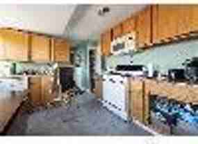 1521 W Barry Ave #3 - Photo 1 of 1