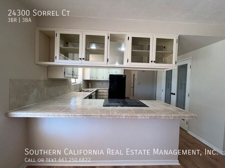 24300 Sorrel Ct - Photo 5 of 36
