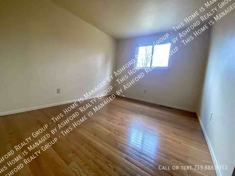 4262 N Hammock Dr - Photo 2 of 22