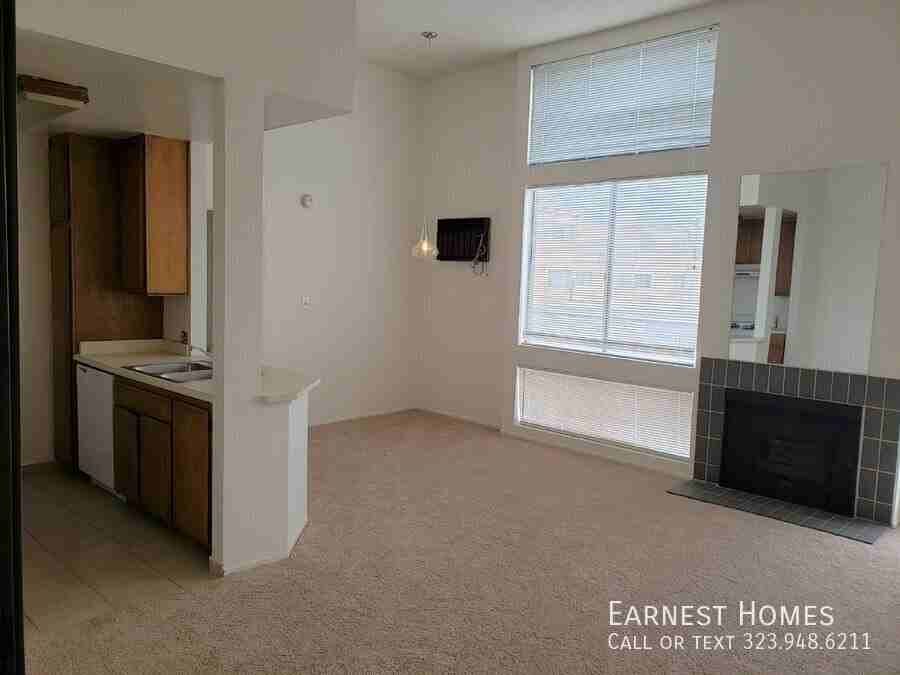 3626 Empire Dr #5 - Photo 2 of 7