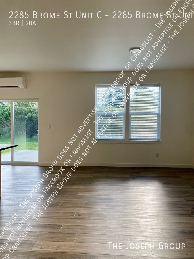 2285 Brome St Unit C - Photo 2 of 28