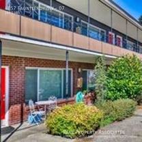 4857 Fauntleroy Way Sw #07 - Photo 1 of 1