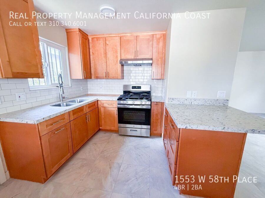 1553 W 58th Pl - Photo 3 of 8