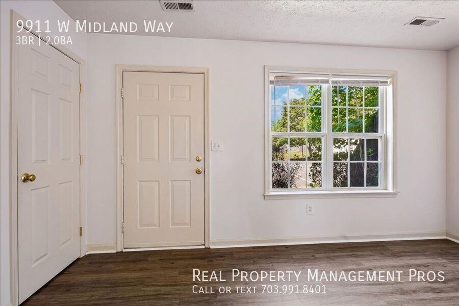 9911 W Midland Way - Photo 3 of 20