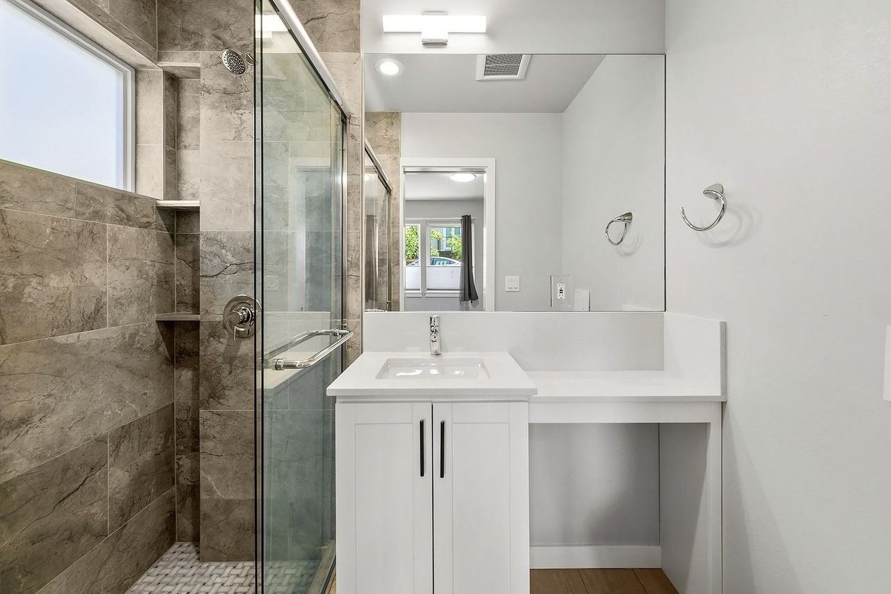 3638 36th Ave S #A - Photo 4 of 19