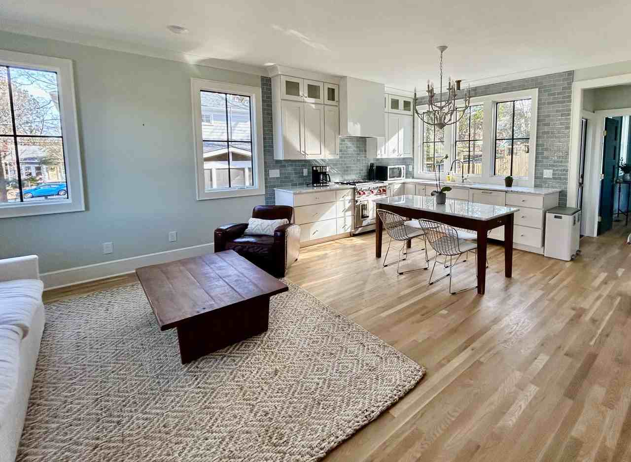 1709 F St #1 - Photo 3 of 26