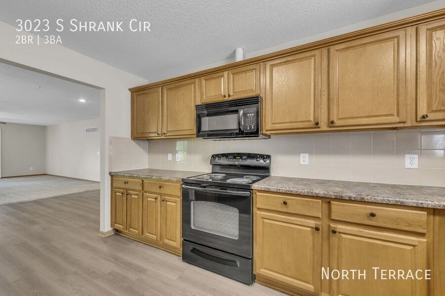 3023 S Shrank Rd - Photo 4 of 25
