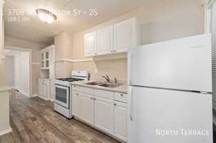 3706 Washington St #2S - Photo 1 of 1