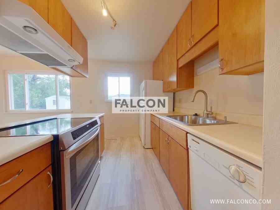 918 Old Dutch Mill Rd - Photo 5 of 16