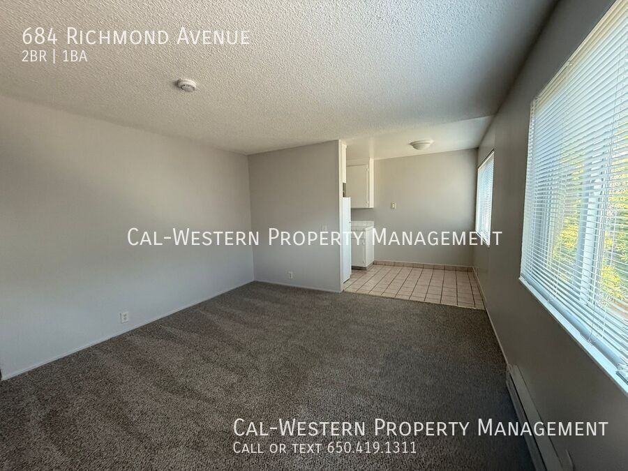 684 Richmond Ave - Photo 2 of 17