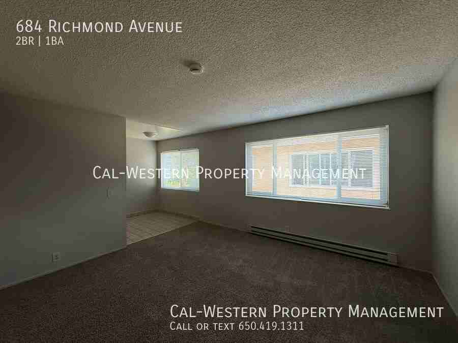 684 Richmond Ave - Photo 6 of 17