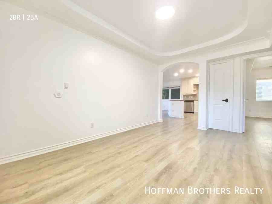 1837 Beloit Ave #202 - Photo 4 of 14