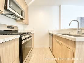 1017 Ocean Park Blvd #7 - Photo 1 of 1