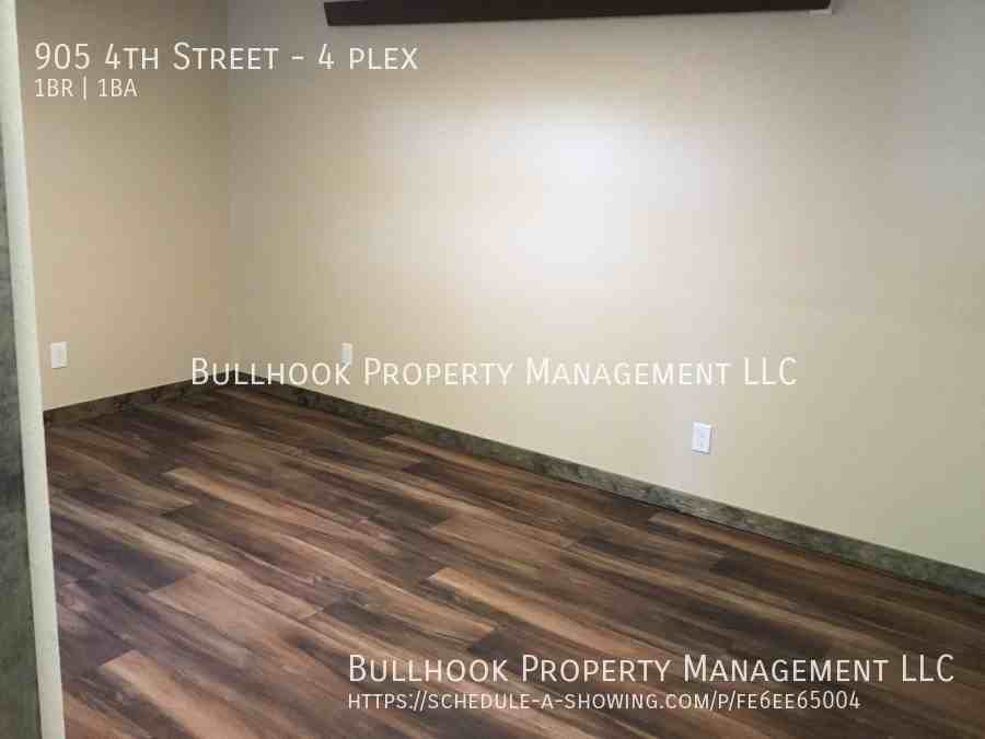 905 4th St #4PLEX - Photo 2 of 11