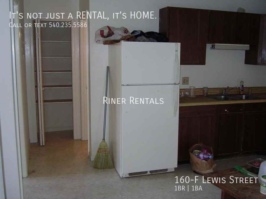 160 Lewis St Apt F - Photo 7 of 7