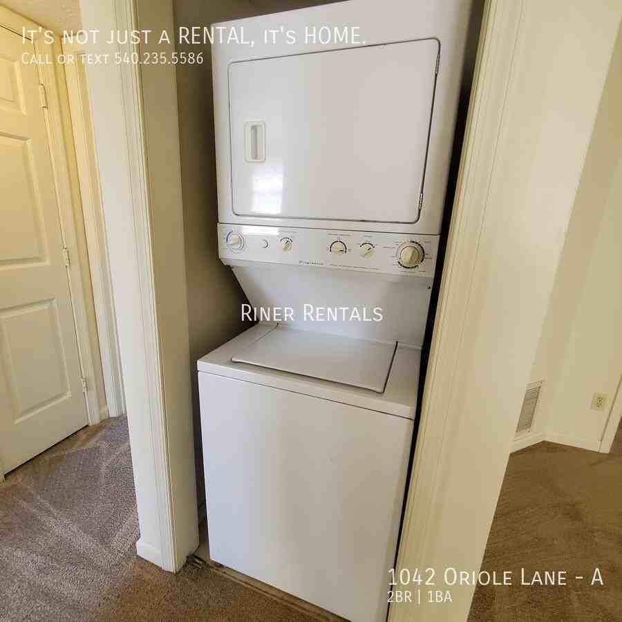1042 Oriole Ln #A - Photo 3 of 7