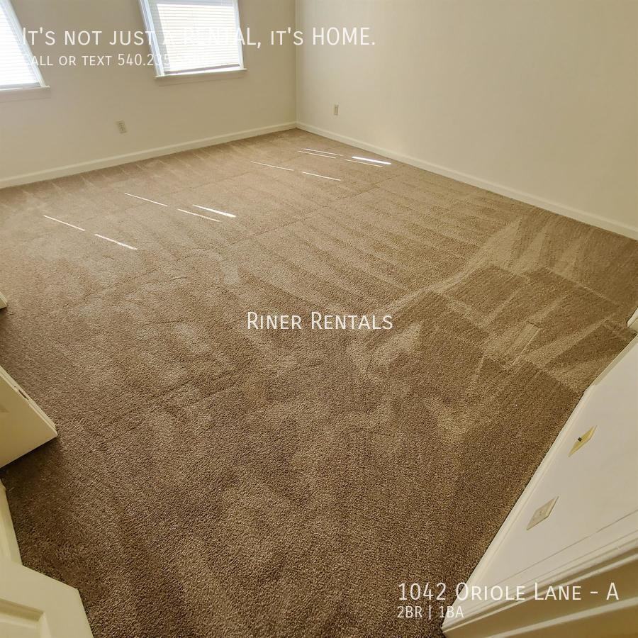 1042 Oriole Ln #A - Photo 4 of 7