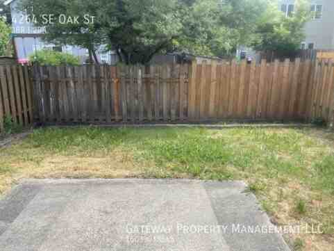 4264 Se Oak St - Photo 6 of 19