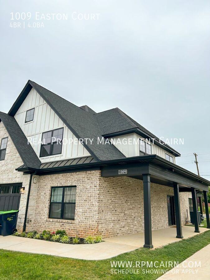 1009 Easton Ct - Photo 4 of 45