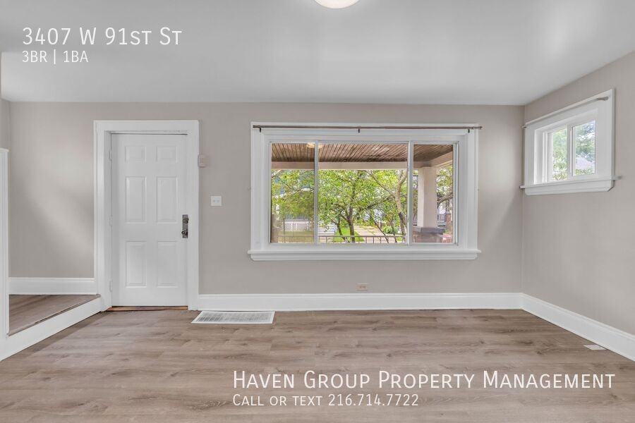 3407 W 91st St - Photo 4 of 25