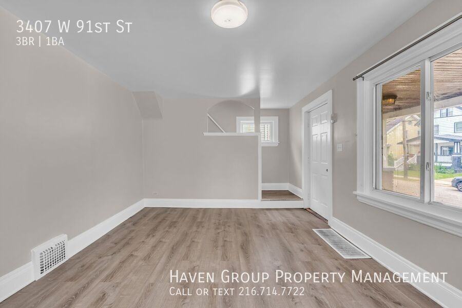 3407 W 91st St - Photo 5 of 25