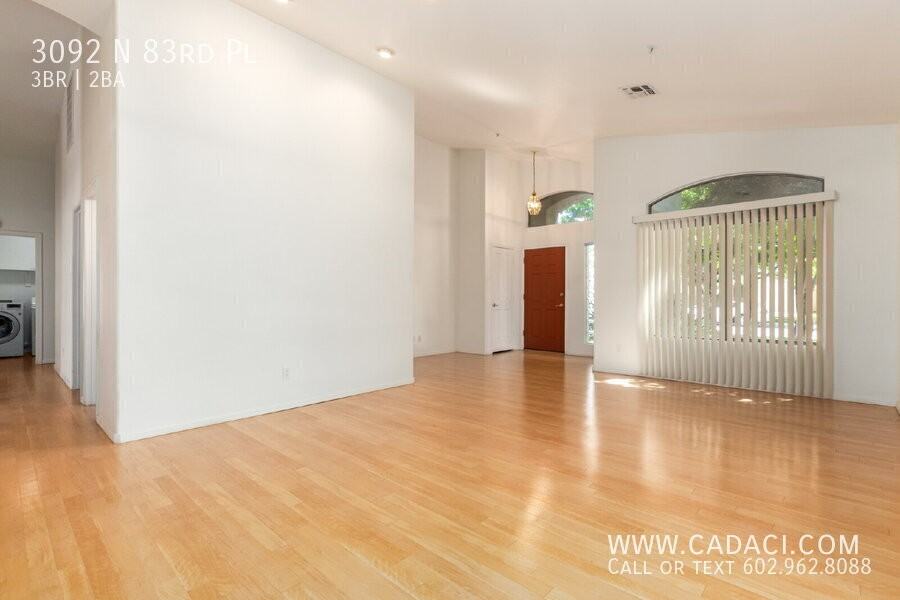 3092 N 83rd Pl - Photo 7 of 32