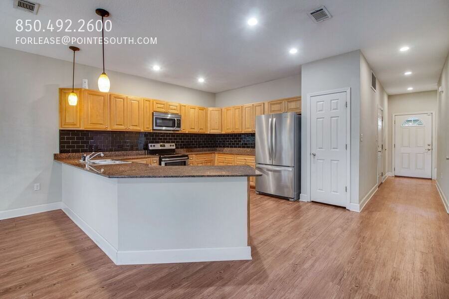 408 Arbor Lake Dr - Photo 7 of 20