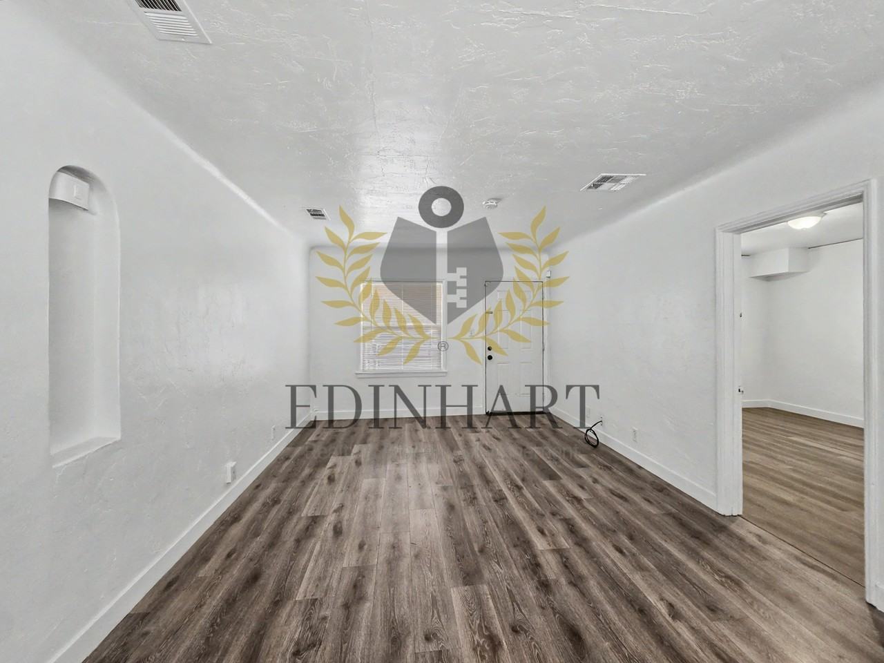 3049 E Mckinley Ave #1 - Photo 4 of 25