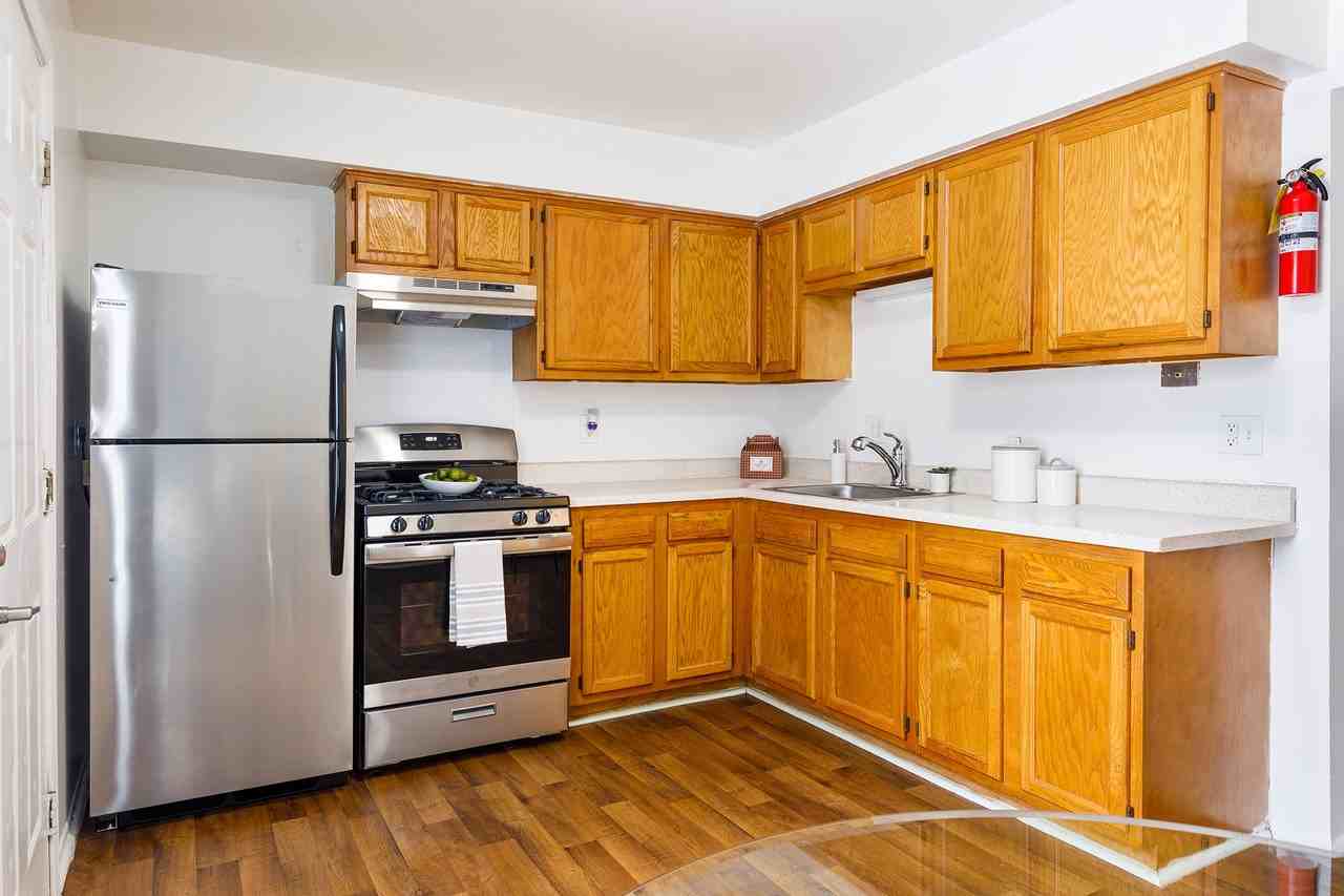 Arbor One Apartments - Photo 2 of 18