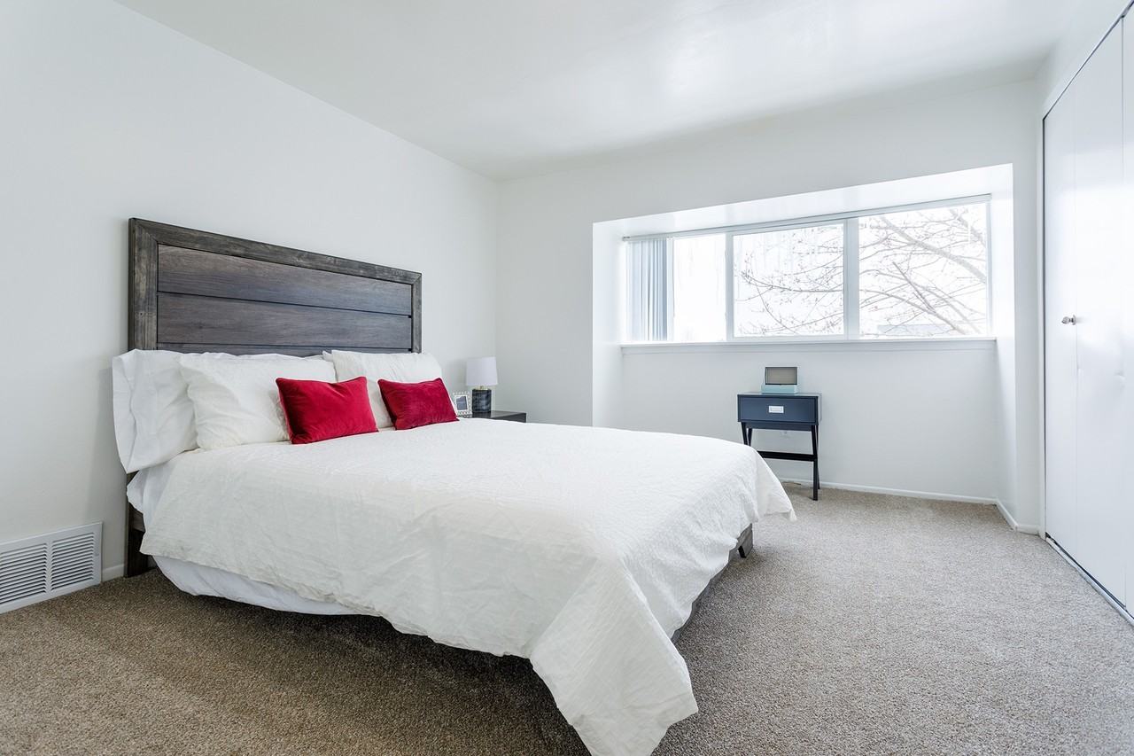 Arbor One Apartments - Photo 7 of 18