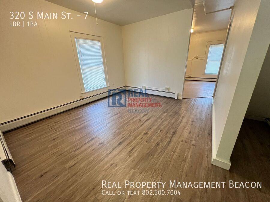 320 S Main St #7 - Photo 6 of 10