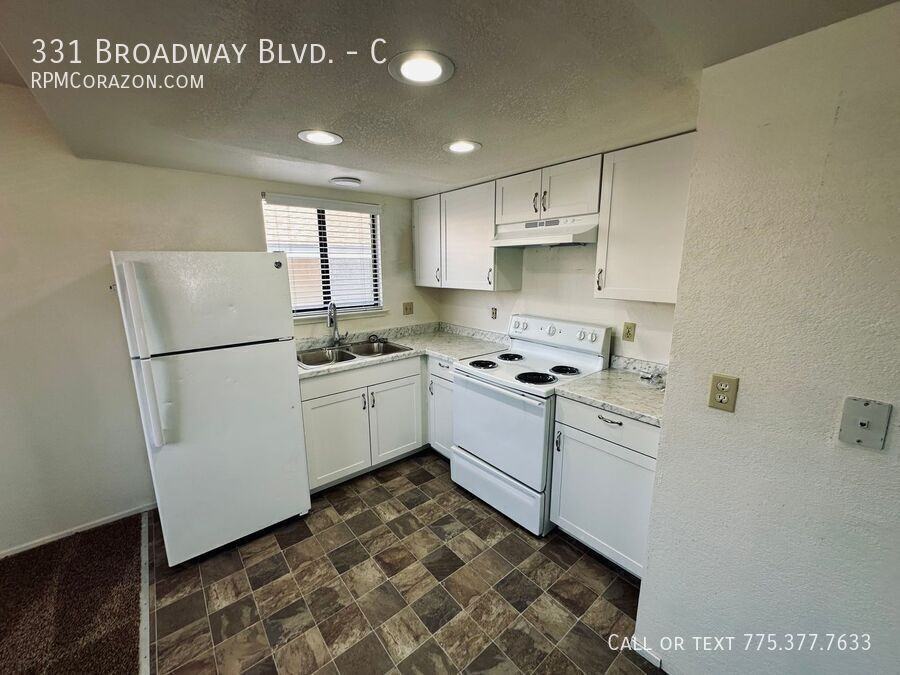 331 Broadway Blvd #C - Photo 5 of 8