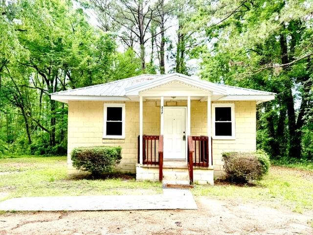 217 Sharpe Rd #1