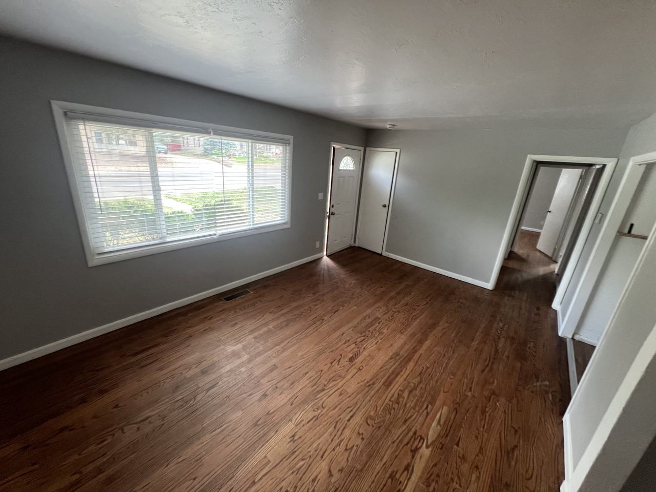 2310 W 25th Street Rd #1 - Photo 5 of 22