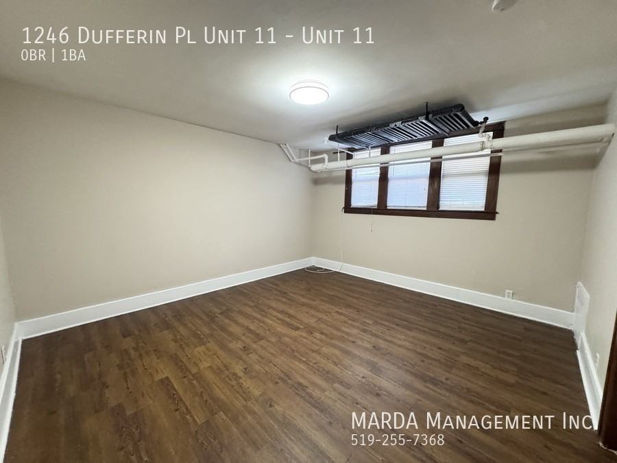 1246 Dufferin Pl Unit 11 #11 - Photo 2 of 19