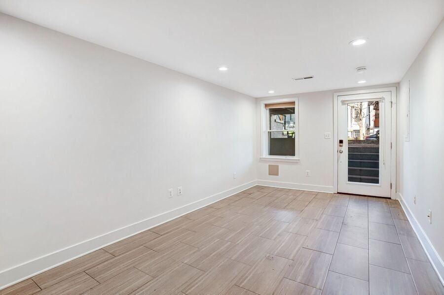 1350 Perry Pl Nw #BS - Photo 3 of 24