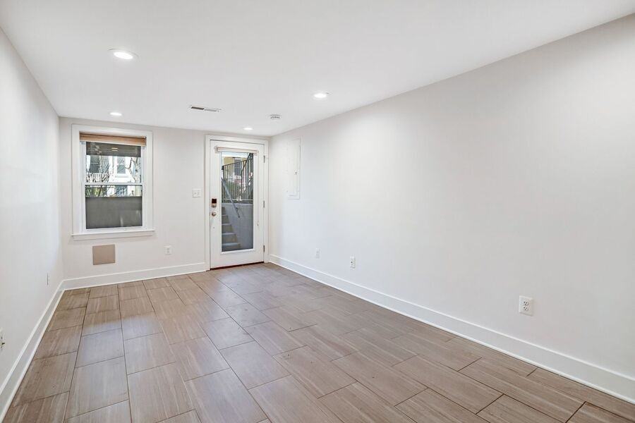 1350 Perry Pl Nw #BS - Photo 4 of 24