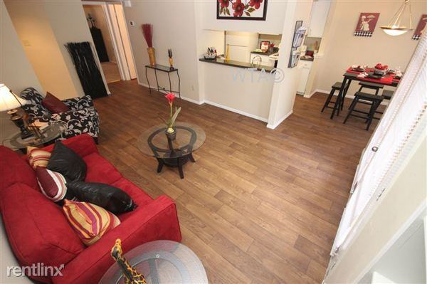 Blanco Rd. and West Avenue - Photo 2 of 4