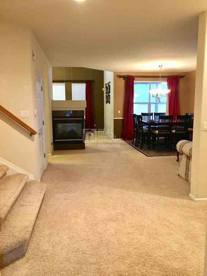 10799 Hickory Ridge Ln - Photo 3 of 27