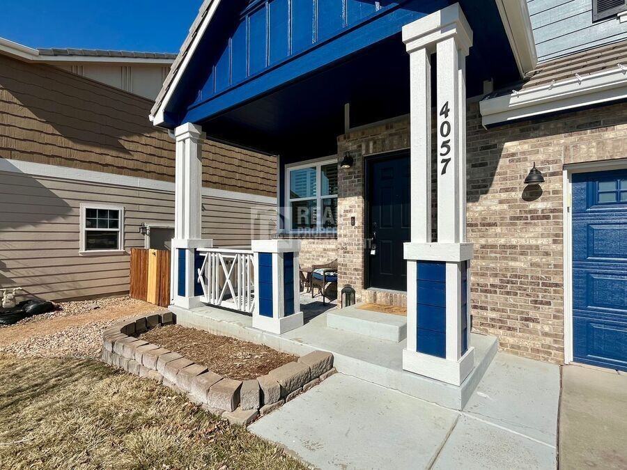 4057 Mesa Meadows Ct - Photo 4 of 34