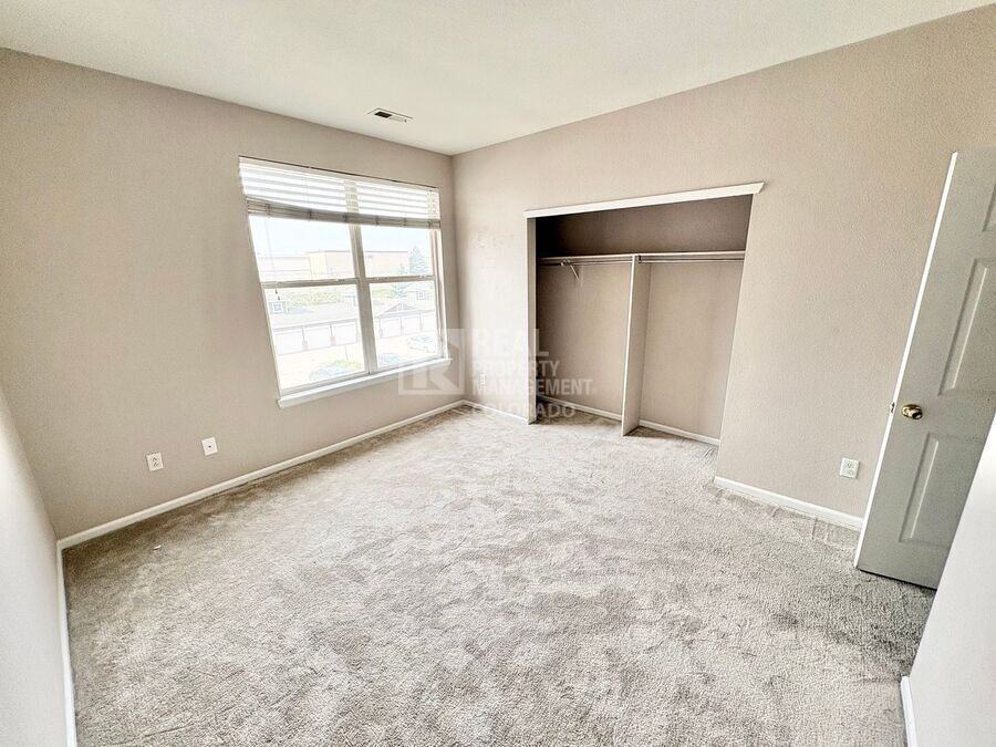 14211 E 1st Dr #303 - Photo 6 of 11