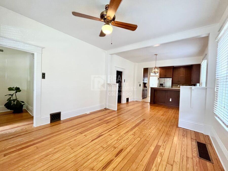 1412 S Grant St - Photo 3 of 18